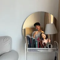 9 Potret Rendy Pandugo Saat Momong Anaknya yang Cantik Menggemaskan, Hot Daddy Banget!