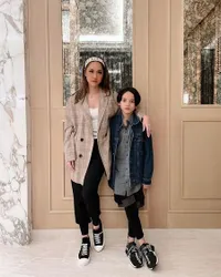 9 Potret Terbaru Noah Sinclair Putra Bunga Citra Lestari yang Makin Ganteng dan Beranjak Remaja