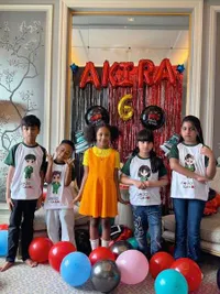 9 Potret Ulang Tahun Akira, Anak Kimmy Jayanti Bertema SQUID GAME