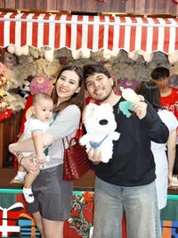 Aaliyah Massaid dan Thariq ke Pasar Malam Istimewa, Baby Arash Nggemesin