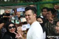 Ada Dugaan Perselingkuhan, 8 Potret Baim Wong Pilih Lakukan Ini Demi Anak-Anaknya: Nanti Kasihan