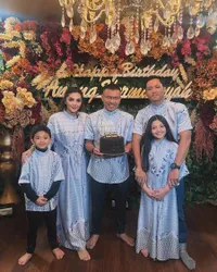 Ada Maia Estianty & Ahmad Dhani, 10 Potret Para Artis di Ultah Anang Hermansyah - Meriah Bertabur Bintang