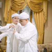 Adiknya Dinyatakan Kritis, Ini 7 Potret Kebersamaan Alvin Faiz dan Ameer Azzikra yang Selalu Kompak - Didoakan Sembuh Ulama Se-Indonesia