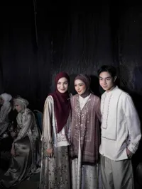 Adilla Anak Gary Iskak Catwalk Bareng Richa Novisha, Gantengnya Curi Perhatian