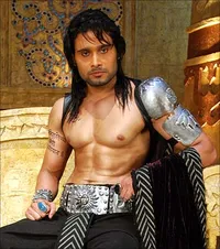 Adu Pemain 'Mahabharata' vs 'Kejayaan Mahabharata', Keren Mana?