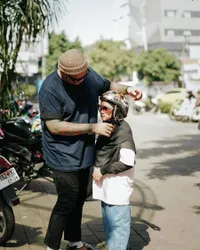 Ajak Putrinya Motoran, Virgoun Malah Ditolak Starla karena Takut Kulitnya Jadi Hitam