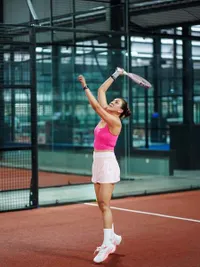 Aksi Donna Agnesia Main Padel, Penuh Semangat sampai Teriak-teriak