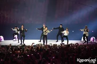 Aksi iKON Bawakan 'Love Scenario' di Penutupan Asian Games 2018!