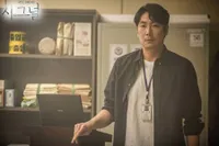 Aktor-Aktor Korea Yang Dianggap Paling Bekerja Keras di 2016
