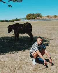 Alasan Herjunot Ali Tolak Alkohol Saat Nge-DJ, Juga Ungkap Sederet Perlakuan Unik Dari Penontonnya