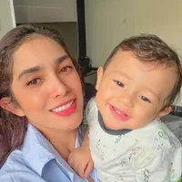 Andhika Pratama Kalah Ganteng, 9 Potret Saka Anak Ussy Sulistiawaty yang Sudah Semakin Besar