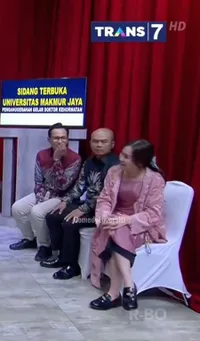 Andre Taulany CS Diduga Sindir Raffi Ahmad Dapat Gelar dari Kampus Tak Jelas, Sensen Asisten Raffi Sindir Balik