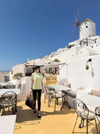 Angel Karamoy Umumkan Putus dari Gusti Ega, Santorini Jadi Trip Terakhir Bersama