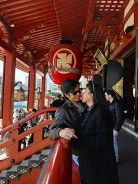 Angga Yunanda Liburan ke Jepang Bareng Shenina Cinnamon, Beli Baju Bayi