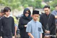 Anji Manji Pakai Gelang Milik Ibunda: Tidak Akan Saya Kasih ke Siapa pun