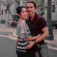 Anniversary 10 Tahun, Intip Potret Pernikahan Ussy Sulistiawaty dan Andhika Pratama yang Kini Makin Harmonis - Tak Kalah Mesra Dari Penganten Baru