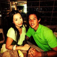 Anniversary ke-10, Jennifer Bachdim Unggah Foto Lawas Bareng Irfan Bachdim - Momen Lamaran Romantis Banget!