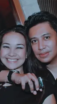Anniversary Pernikahan yang Ke-16 Tahun, 8 Potret Romantis Perjalanan Kisah Cinta Alya Rohali dan Suami