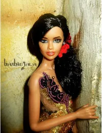 Anti Mainstream, Inilah Gaya Barbie Dengan Busana Ala Indonesia