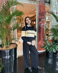 Aura Bumil Terlihat, Ini 8 Potret Aaliyah Massaid Perlihatkan Baby Bump yang Makin Membesar