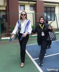 Aura Kasih Curhat Jadi Single Parent, Tak Pernah Tuntut Nafkah ke Eryck Amaral