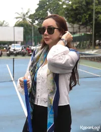 Aura Kasih Kini Jadi Juragan Ayam, Tinggalkan Gaya Hidup FOMO