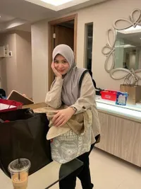 Ayana Moon Sedang Ramai Dibicarakan, Begini Potret Penampakan Apartemen yang Ditinggalinya - Setrika Sendiri di Ruang Tengah