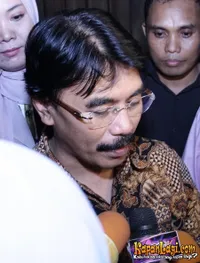 Adhyaksa Dault Sambangi Cici Paramida