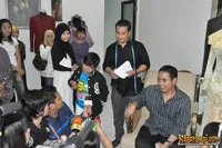 Adul Abdul Latief Fitting Baju Pengantin