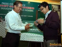 Afgan Syah Reza di Gerai Krispy Kreme Senayan City