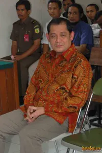 Ahmad Suhaebi Minta Sidang Ditunda