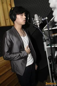 Alena dan Popo Fauza Siap Orbitkan Jonathan Kurniawan