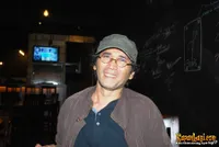 Alex Komang di Warung Darmin