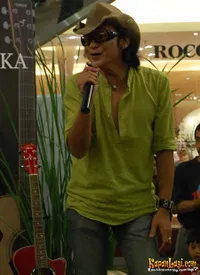 Andi Rif di Pondok Indah Mall