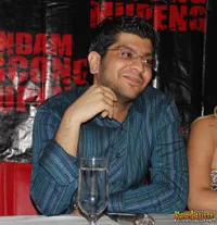 Andi Soraya Dukung Penayangan Film HANTU POCONG MUPENG