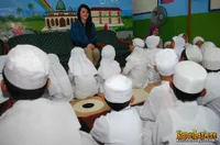 Angel Lelga di Yayasan Al Anshor