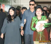 Annisa Pohan dan Bayi