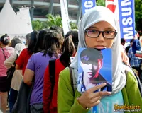 Antrian Panjang Calon Penonton Music Bank Jakarta