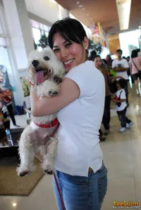 Anya Dwinov di Dog Show Kemang