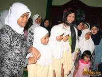 Aura Kasih Rayakan Ultah Ke-21