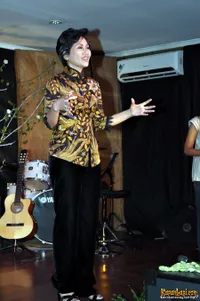 Ayu Diah Pasha di Kebayoran Baru Jakarta Selatan