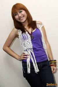 Ayu Ting Ting di Studio Dahsyat Kebon Jeruk