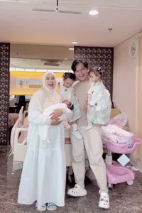 Baby Aqila Hadir! Intip Potret Gemas Anak Ketiga Anisa Rahma dan Anandito Dwis