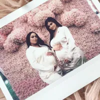 Baby Shower - Perut Buncit, Yang Disembunyikan Kylie Saat Hamil