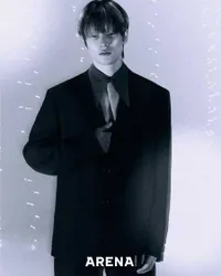 Bak Pangeran Dalam Dongeng! 10 Potret Ganteng Jaehyun NCT 127 Untuk Majalah Arena Edisi Oktober