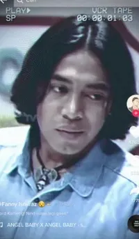 Bak Rocker Sampai Disebut Mirip Ariel NOAH, Ini Deretan Potret Masa Muda Komeng Dengan Rambut Gondrongnya yang Khas