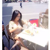 Bak Sosialita, Gaya Glamor & Mewah Cantik Artis Anggita Sari 