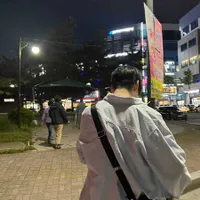 8 Potret Soobin TXT yang Boyfriendable Banget, Bakal Dikira Pacar Kamu Kalau Dipost di Sosmed