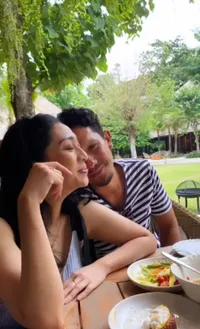 Bakal Jadi Adik Ipar Rian D'Masiv, 8 Potret Romantisnya Angga Maliq & D'Essentials dengan Sang Kekasih