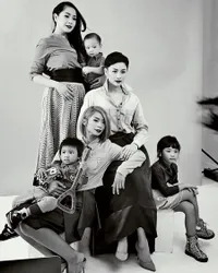 Balada Mama Muda! Gigi, Jenny dan Shareefa Bikin Pria Terpana!!